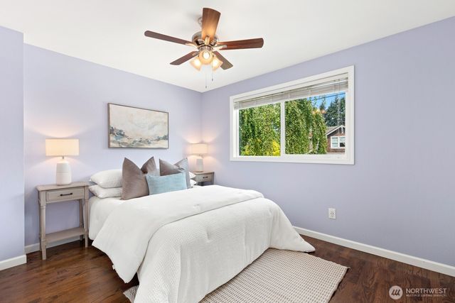 10913 NE 48th Street, Kirkland, WA 98033