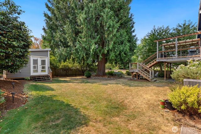 10913 NE 48th Street, Kirkland, WA 98033