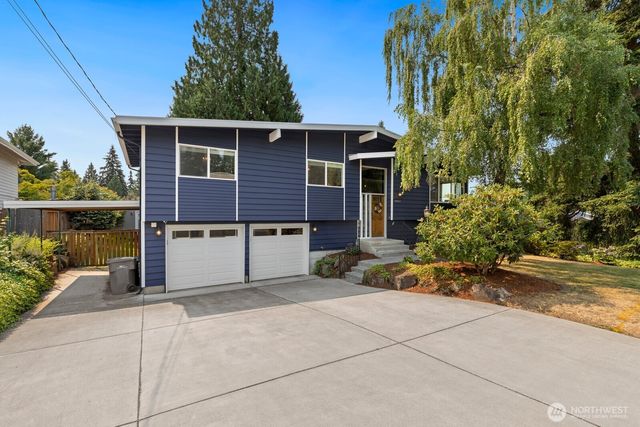 10913 NE 48th Street, Kirkland, WA 98033