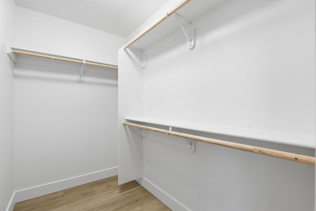 16 W 12th St, Deer Park, WA 99006