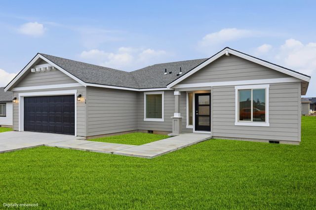 16 W 12th St, Deer Park, WA 99006