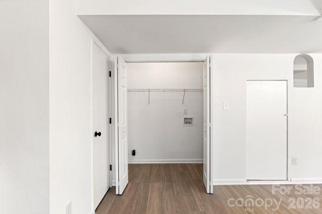 8517 Castle Pine Court, Charlotte, NC 28226