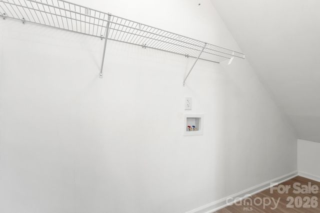 8517 Castle Pine Court, Charlotte, NC 28226