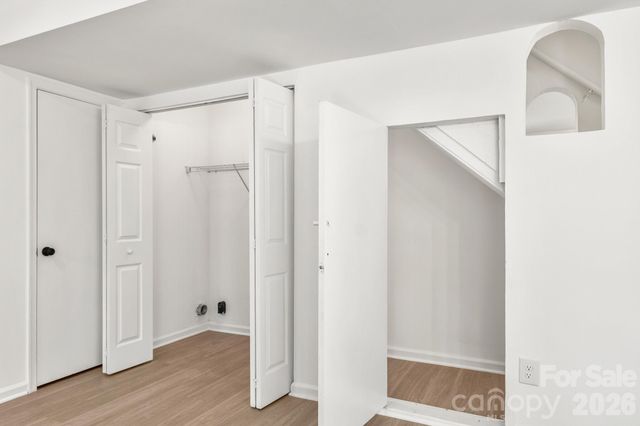 8517 Castle Pine Court, Charlotte, NC 28226