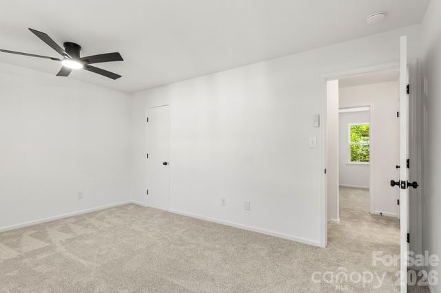 8517 Castle Pine Court, Charlotte, NC 28226