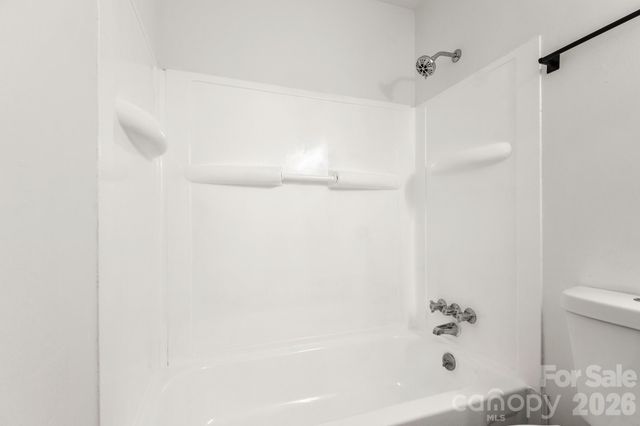 8517 Castle Pine Court, Charlotte, NC 28226