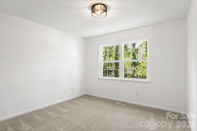 8517 Castle Pine Court, Charlotte, NC 28226