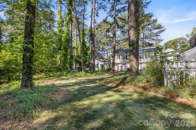 8517 Castle Pine Court, Charlotte, NC 28226