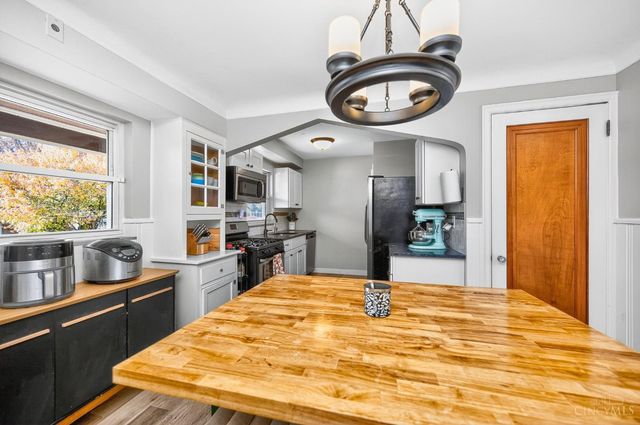 3936 Janett Avenue, Green Twp, OH 45211