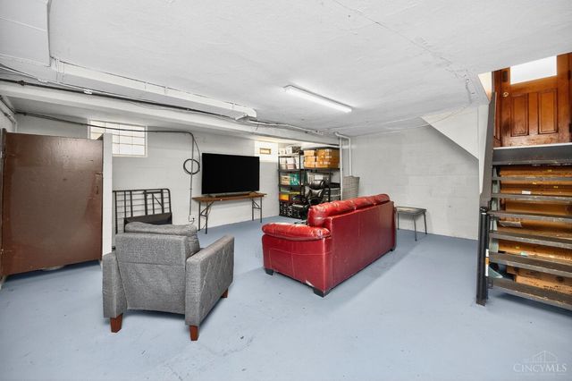 3936 Janett Avenue, Green Twp, OH 45211