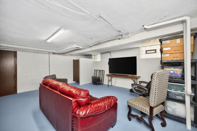 3936 Janett Avenue, Green Twp, OH 45211