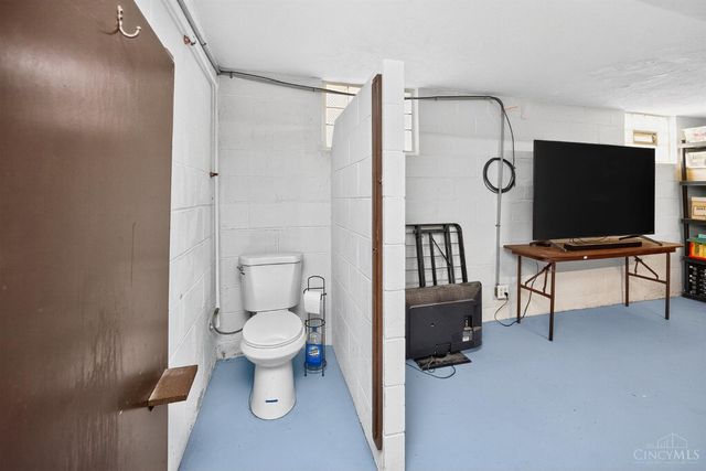 3936 Janett Avenue, Green Twp, OH 45211