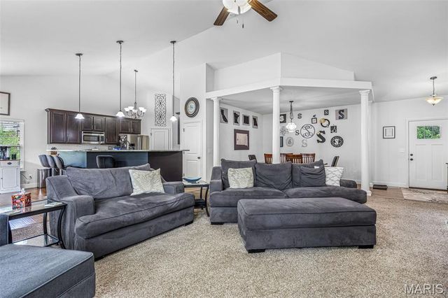 108 Angel Falls Drive, Festus, MO 63028
