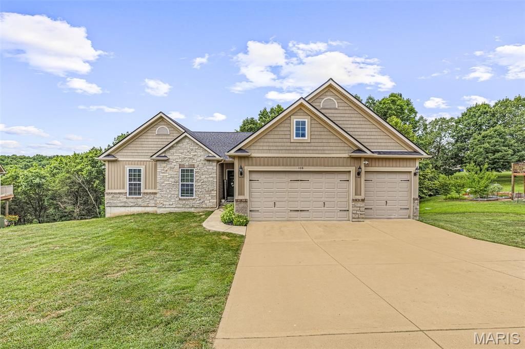 108 Angel Falls Drive, Festus, MO 63028
