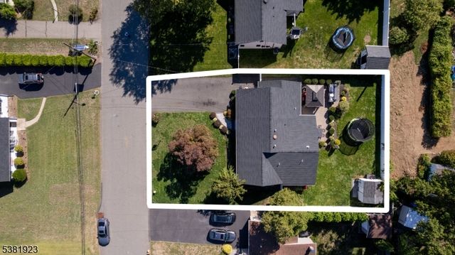 36 Leonard Ter, Wayne Twp., NJ 07470