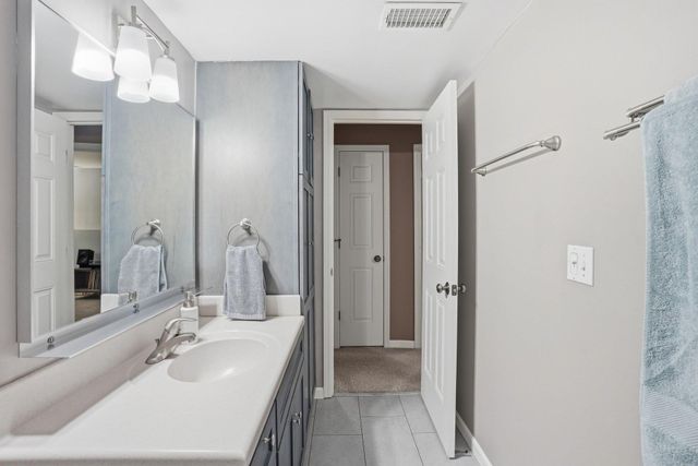 15074 Woodhill Trail, Eden Prairie, MN 55346