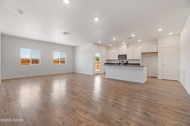 481 Agate Lane, Fallon, NV 89406