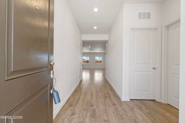 481 Agate Lane, Fallon, NV 89406