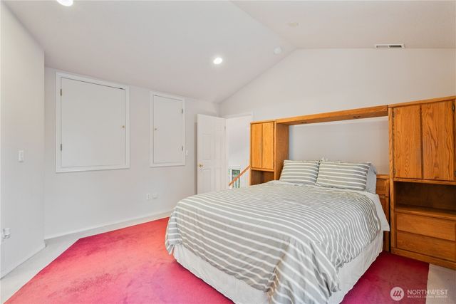 214 St. James Court, Longview, WA 98632