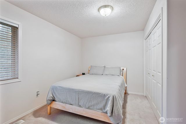214 St. James Court, Longview, WA 98632