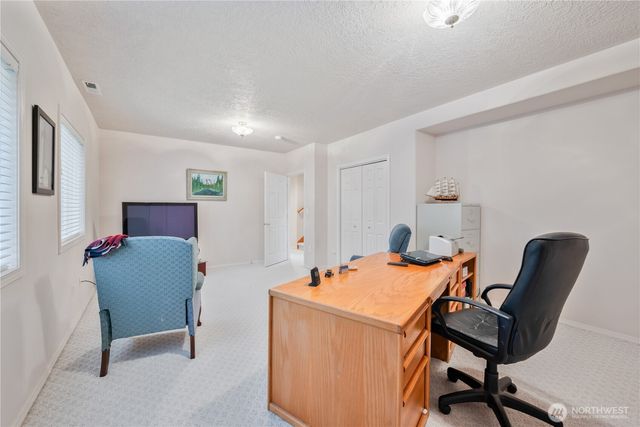 214 St. James Court, Longview, WA 98632