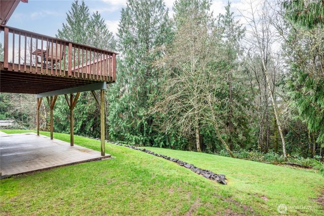 214 St. James Court, Longview, WA 98632