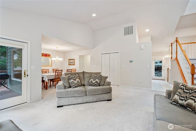 214 St. James Court, Longview, WA 98632