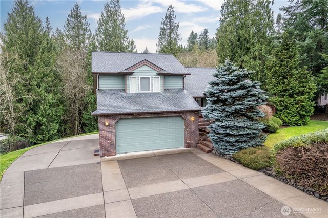 214 St. James Court, Longview, WA 98632