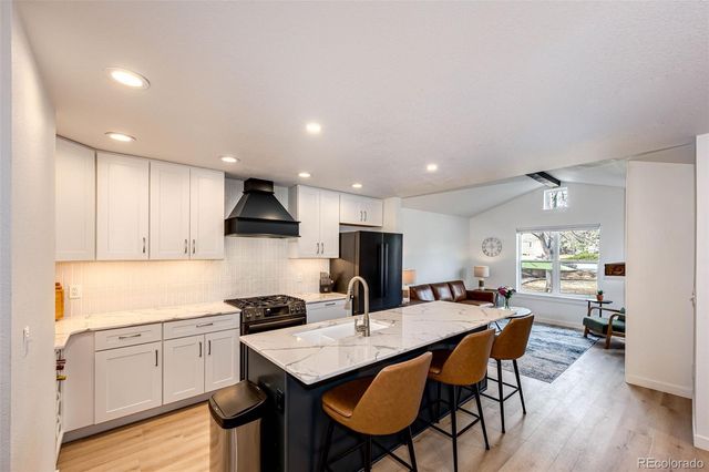 255 Rendezvous Drive, Lafayette, CO 80026