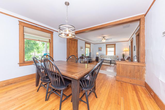 1123 W Huron Street, Ann Arbor, MI 48103