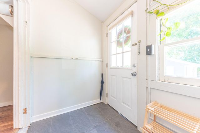 1123 W Huron Street, Ann Arbor, MI 48103