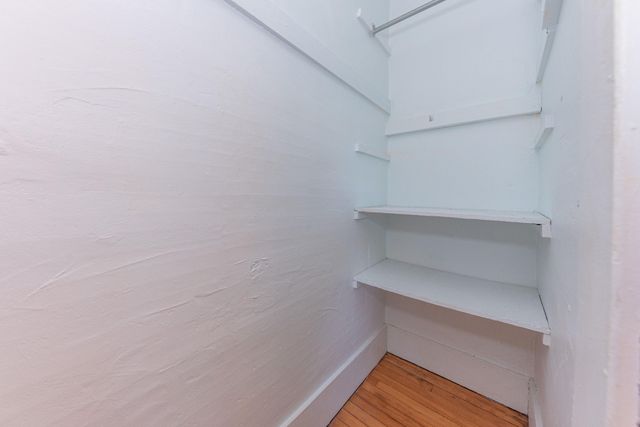 1123 W Huron Street, Ann Arbor, MI 48103