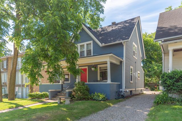 1123 W Huron Street, Ann Arbor, MI 48103