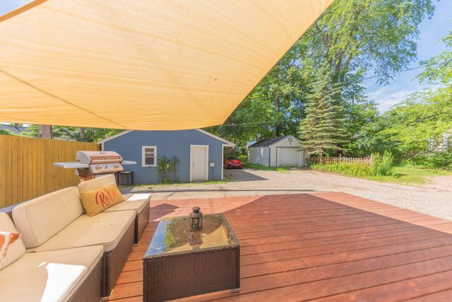 1123 W Huron Street, Ann Arbor, MI 48103