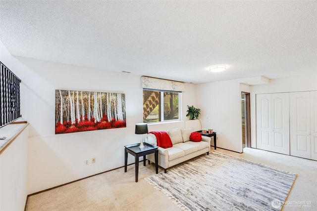 1710 Browns Point Boulevard, Tacoma, WA 98422