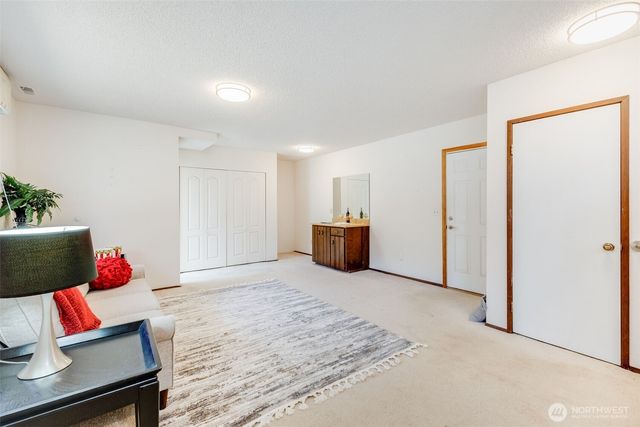 1710 Browns Point Boulevard, Tacoma, WA 98422