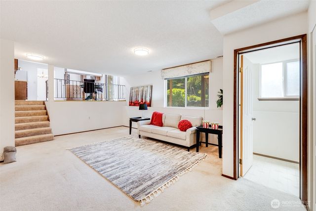 1710 Browns Point Boulevard, Tacoma, WA 98422