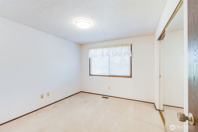 1710 Browns Point Boulevard, Tacoma, WA 98422