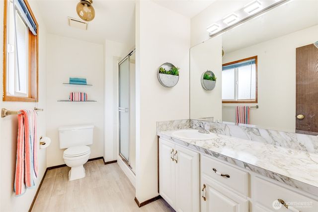 1710 Browns Point Boulevard, Tacoma, WA 98422