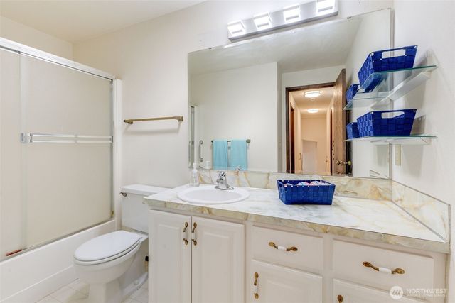 1710 Browns Point Boulevard, Tacoma, WA 98422