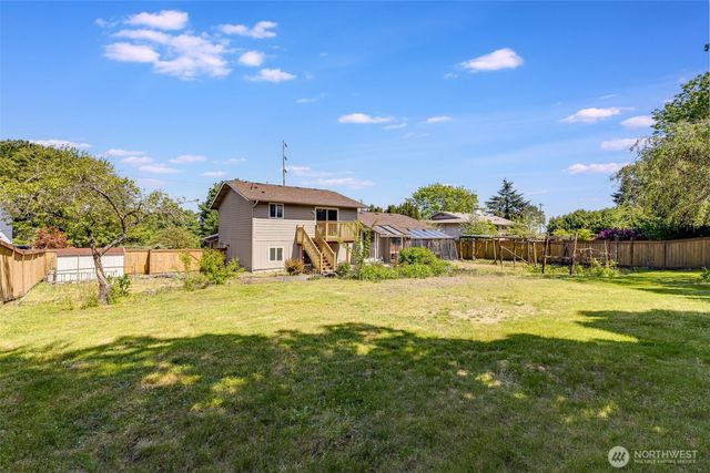 1710 Browns Point Boulevard, Tacoma, WA 98422
