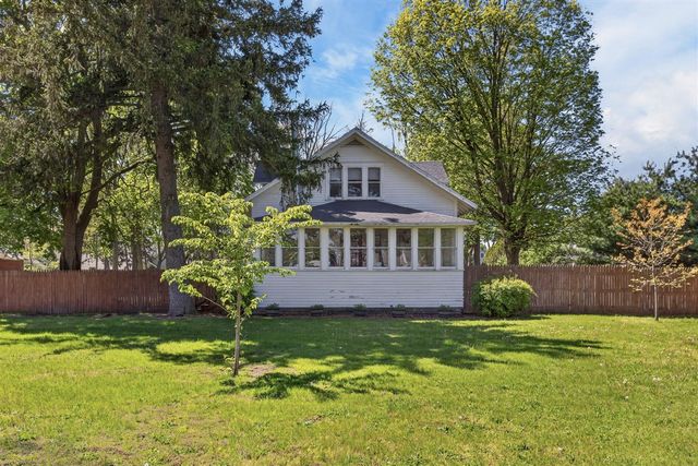 1536 E Nickerson Avenue, Benton Harbor, MI 49022