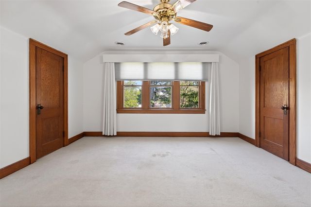 1536 E Nickerson Avenue, Benton Harbor, MI 49022