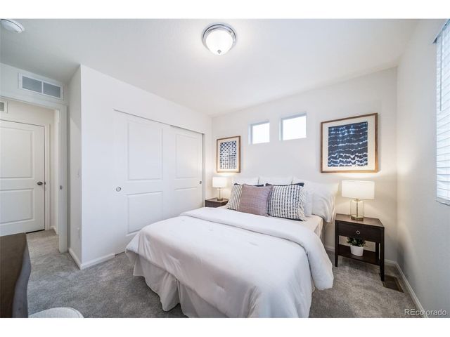 46526 Avery Ln, Bennett, CO 80102