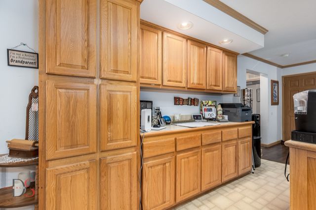 32415 N 600 E Road, Streator, IL 61364