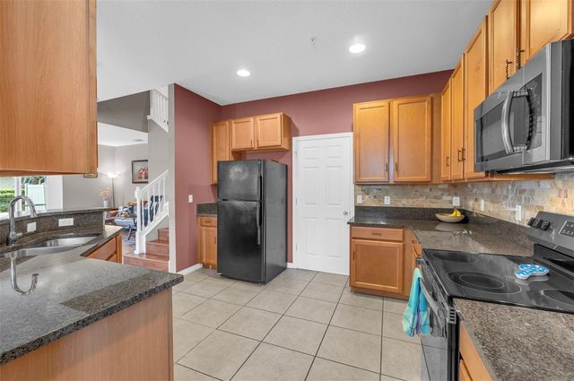 2080 BENT GRASS AVENUE, Ocoee, FL 34761