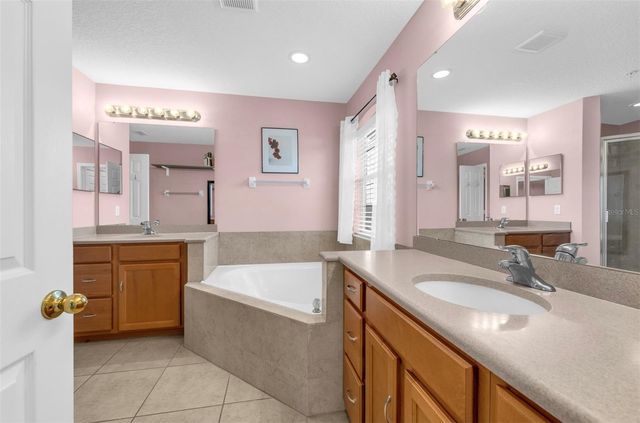 2080 BENT GRASS AVENUE, Ocoee, FL 34761