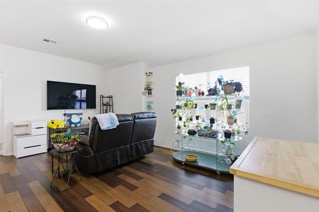 832 Mallow RD, Leander, TX 78641