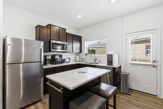 832 Mallow RD, Leander, TX 78641