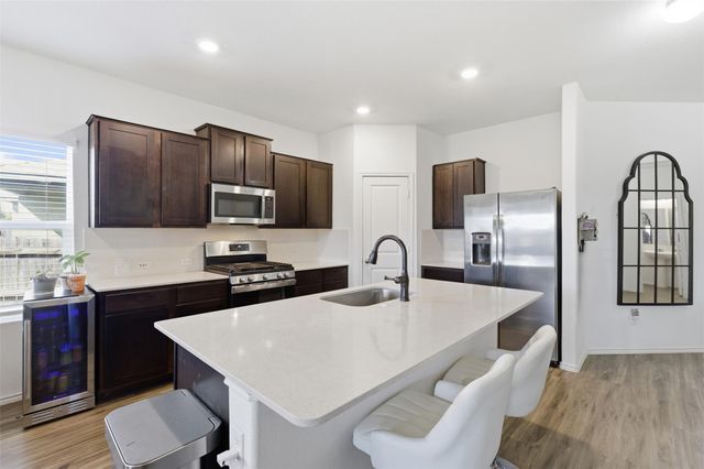 832 Mallow RD, Leander, TX 78641